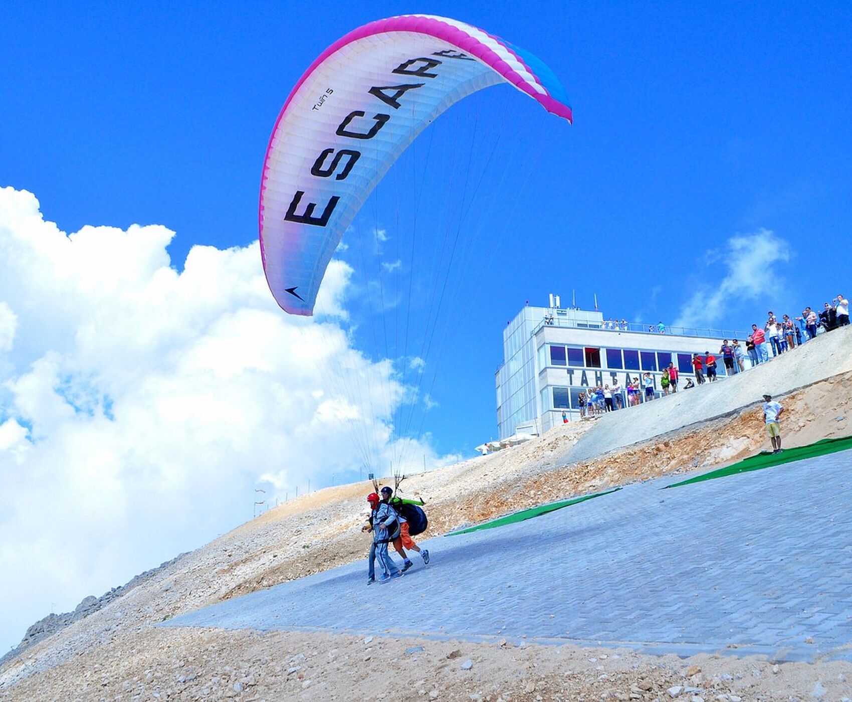 TAHTALI OLYMPOS YAMAÇ PARAŞÜT