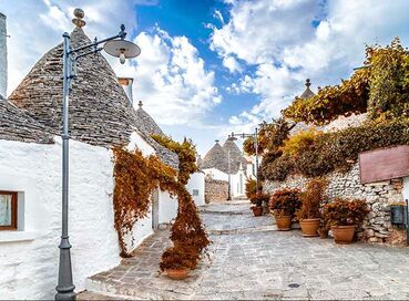 Kurban Bayramı Dönemi Güney İtalya (Amalfi Kıyıları & Bari Puglia) Turu Thy ile (23 Mayıs 2026) 5 gece (BRI-NAP)