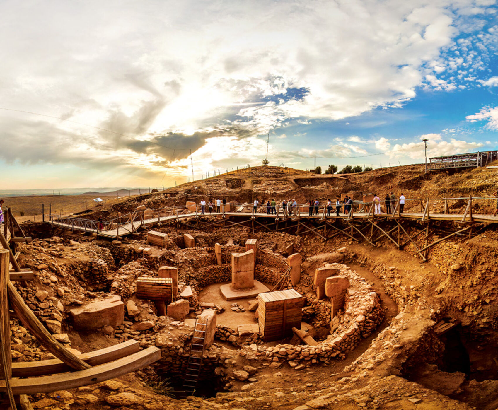 UÇAKLI DİYARBAKIR MARDİN GÖBEKLİTEPE NEMRUT GAZİANTEP