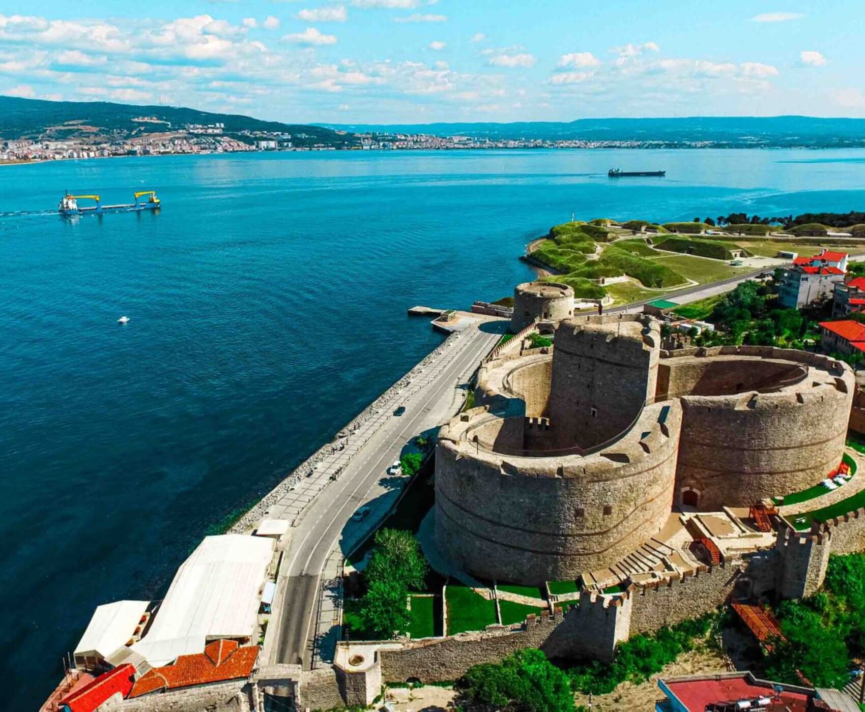 UÇAKLI BÜYÜK EGE İZMİR GÖKÇEADA BOZCAADA AYVALIK TURU