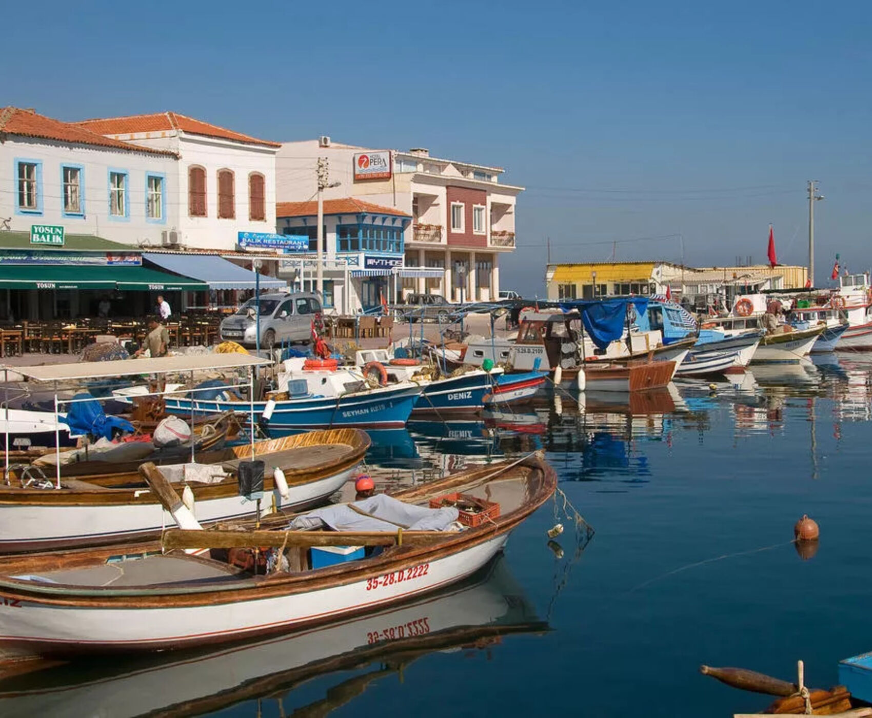 UÇAKLI BÜYÜK EGE İZMİR GÖKÇEADA BOZCAADA AYVALIK TURU