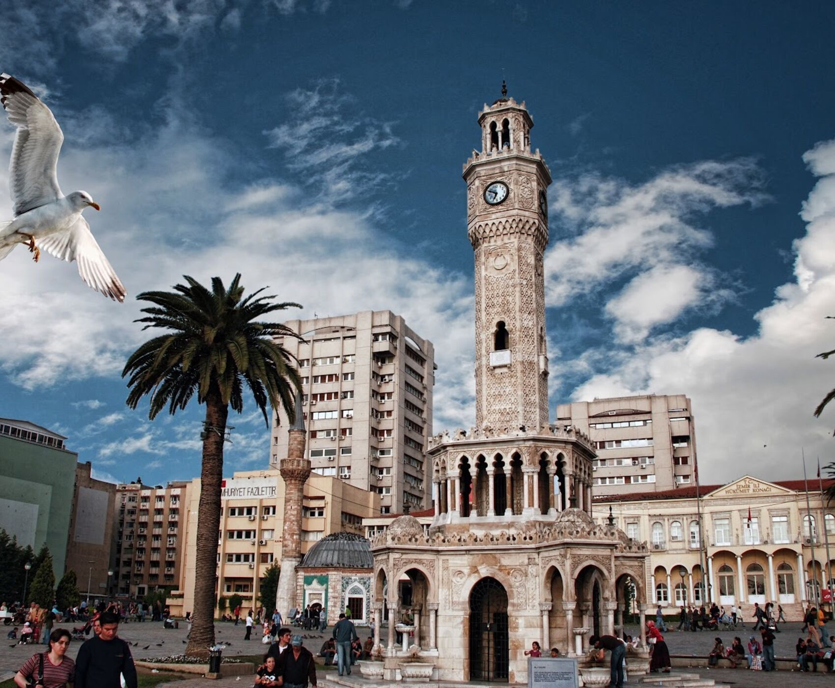 UÇAKLI BÜYÜK EGE İZMİR GÖKÇEADA BOZCAADA AYVALIK TURU