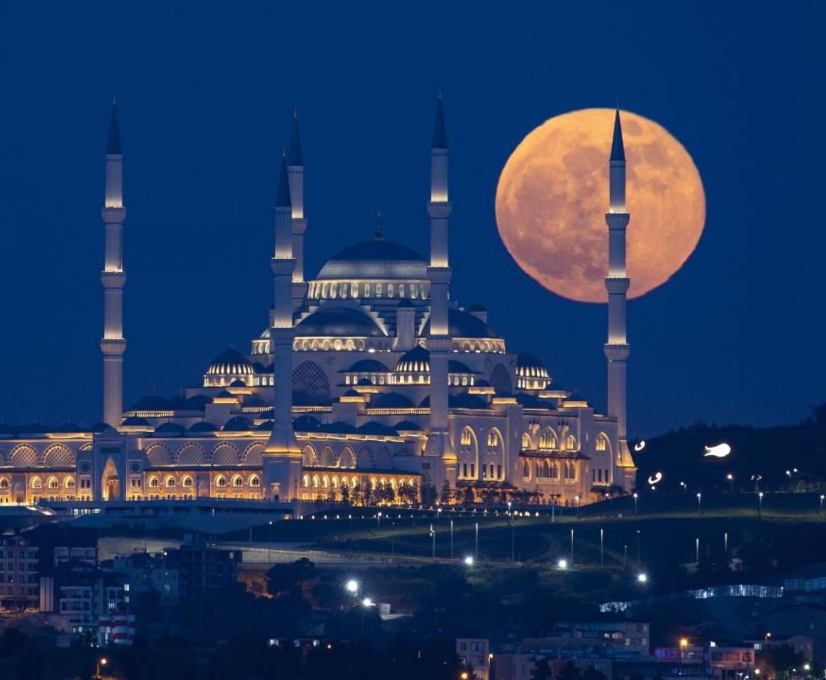 UÇAKLI BAŞTAN BAŞA MARMARA TURU