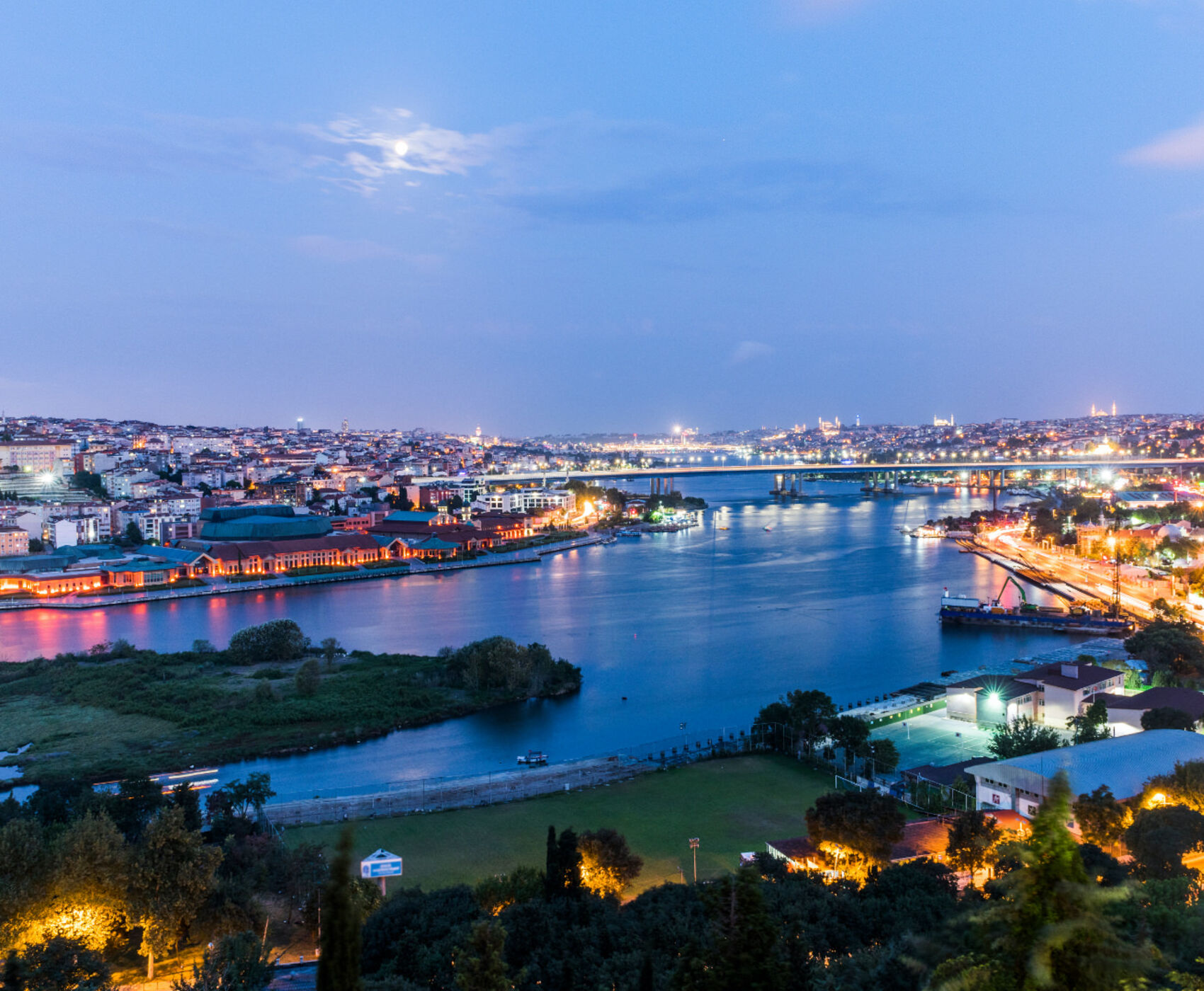 UÇAKLI BAŞTAN BAŞA MARMARA TURU