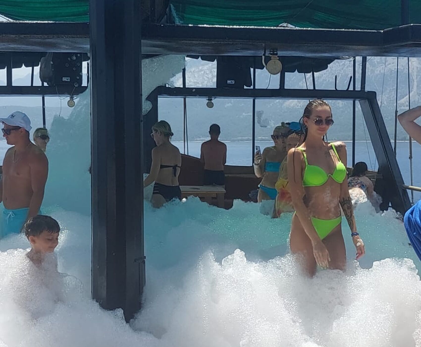 BALIKCI BARINAĞI ALİ BABA KORSAN TEKNESİ  İLE ŞELALE TURU