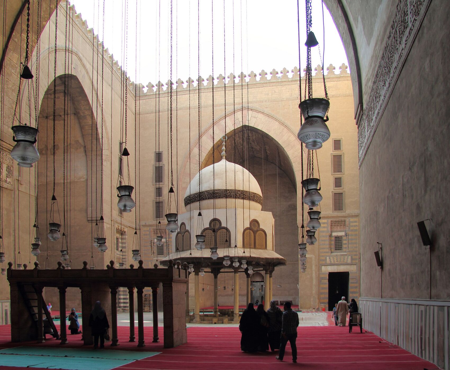 ANTALYADAN DİREKT UÇAKLI  BAŞTAN BAŞA MISIR VE ÜRDÜN MOZAİĞİ 