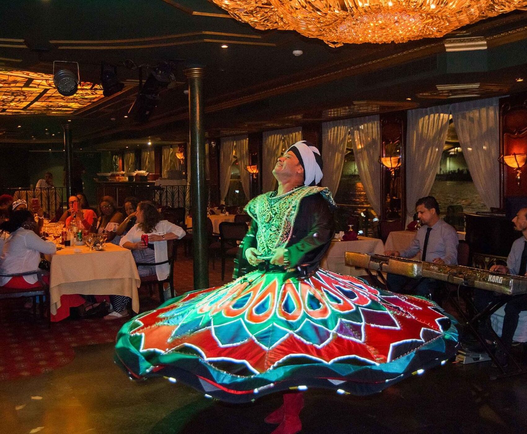 ANTALYADAN DİREKT UÇAKLI  BAŞTAN BAŞA MISIR VE ÜRDÜN MOZAİĞİ 