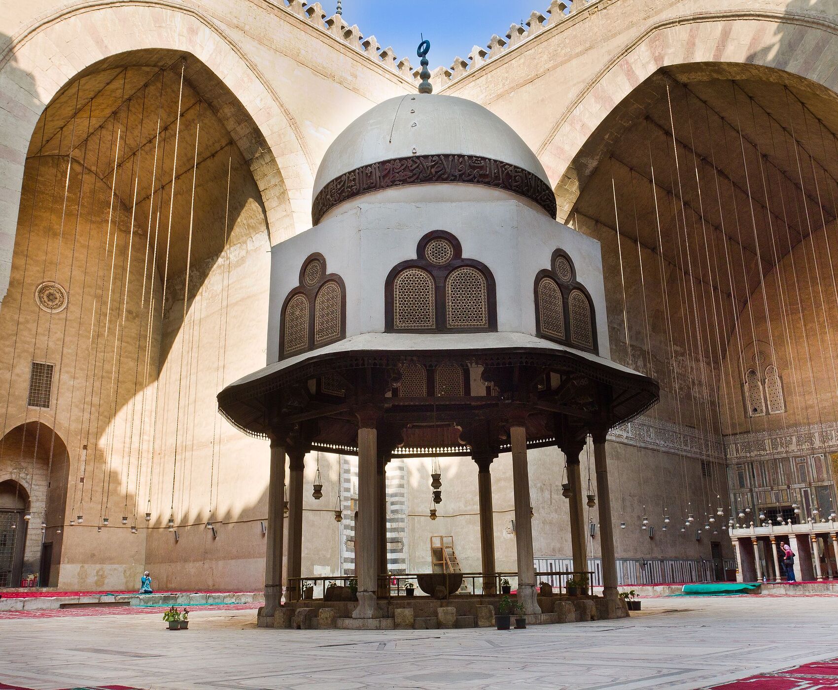 ANTALYADAN DİREKT UÇAKLI  BAŞTAN BAŞA MISIR VE ÜRDÜN MOZAİĞİ 