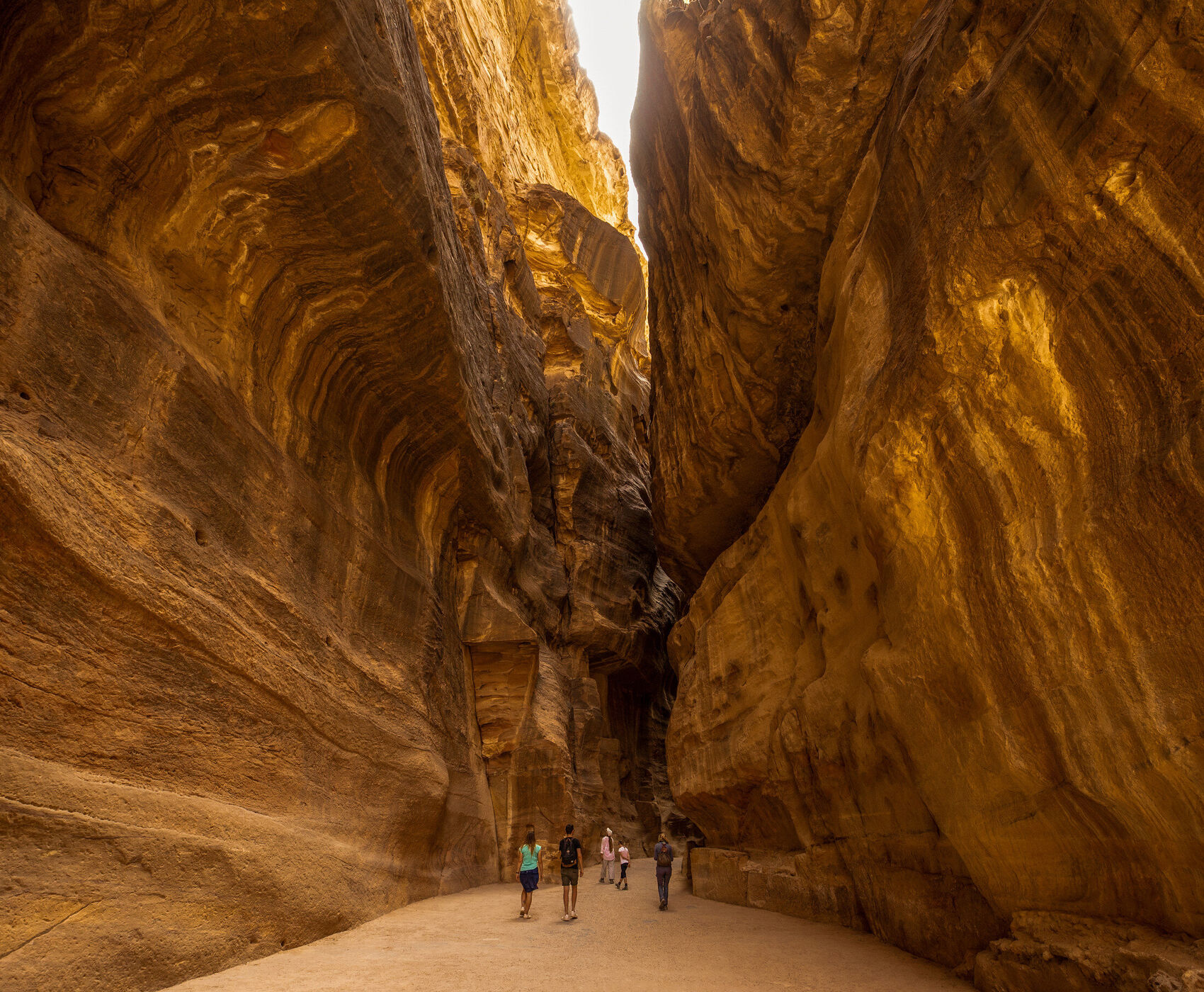 ANTALYADAN DİREKT UÇAKLI  BAŞTAN BAŞA MISIR VE ÜRDÜN MOZAİĞİ 