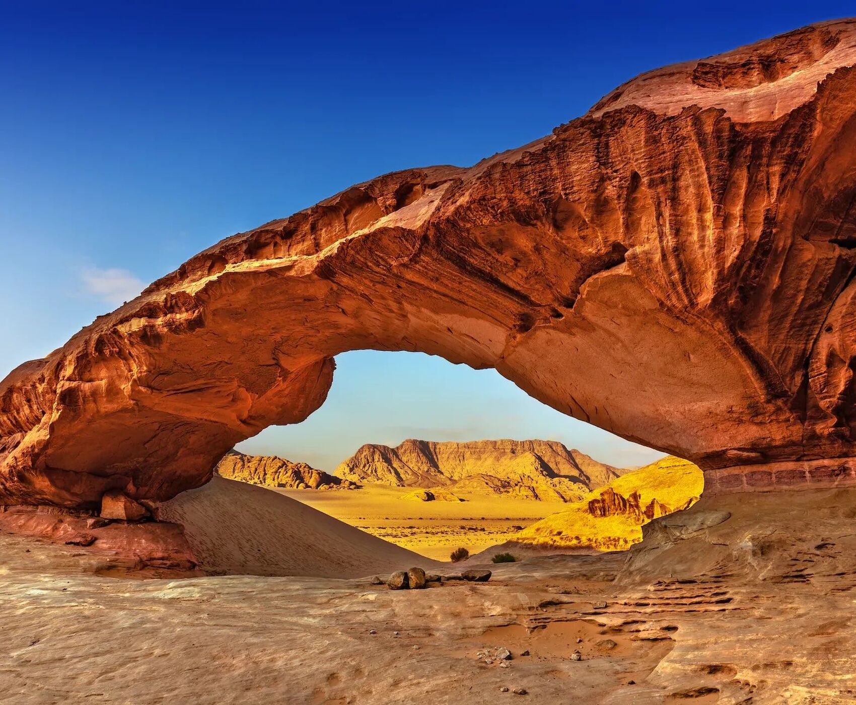 ANTALYADAN DİREKT UÇAKLI  BAŞTAN BAŞA MISIR VE ÜRDÜN MOZAİĞİ 