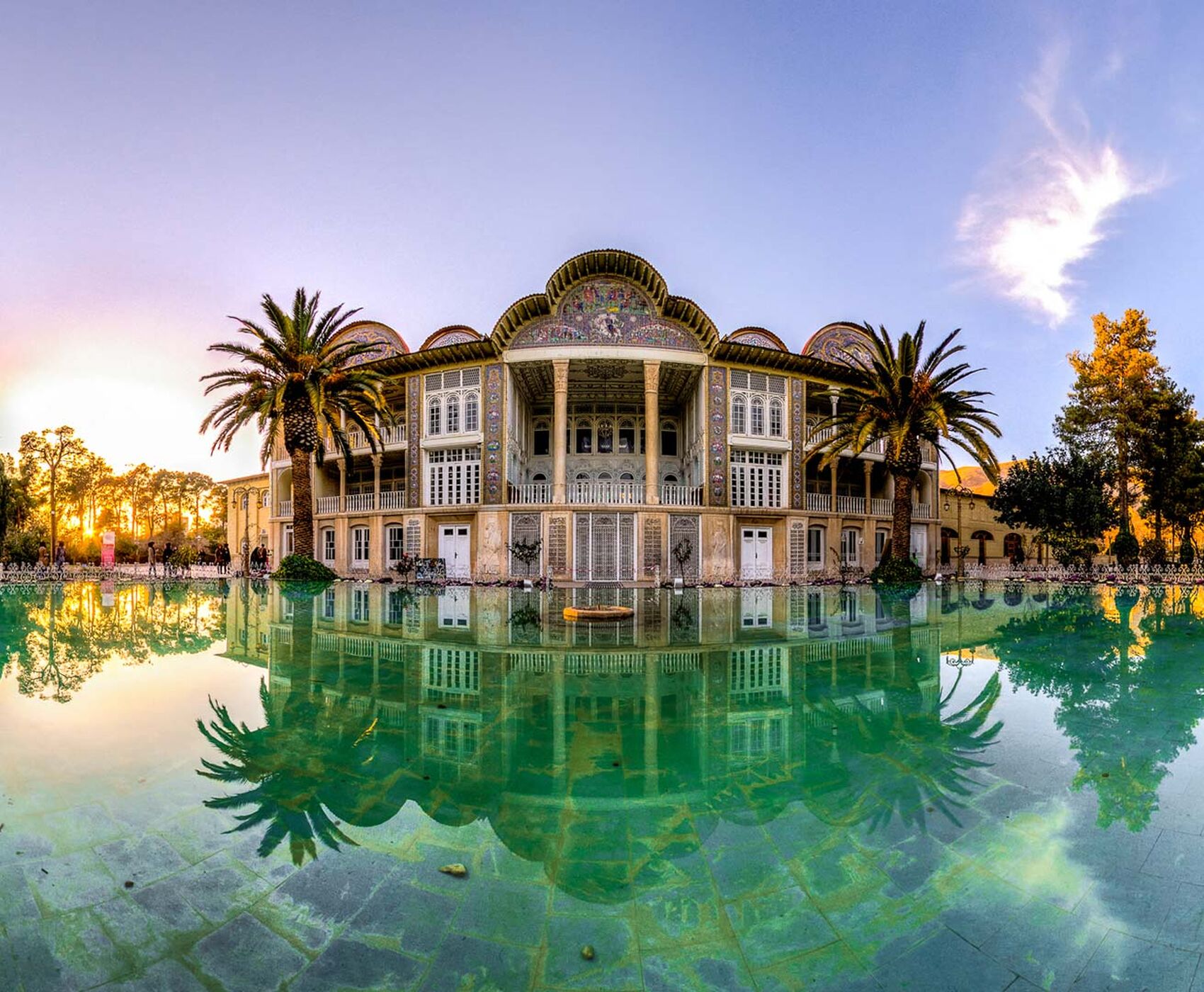 ANTALYA VE İSTANBUL DAN UÇAKLI BÜYÜK İRAN TURU