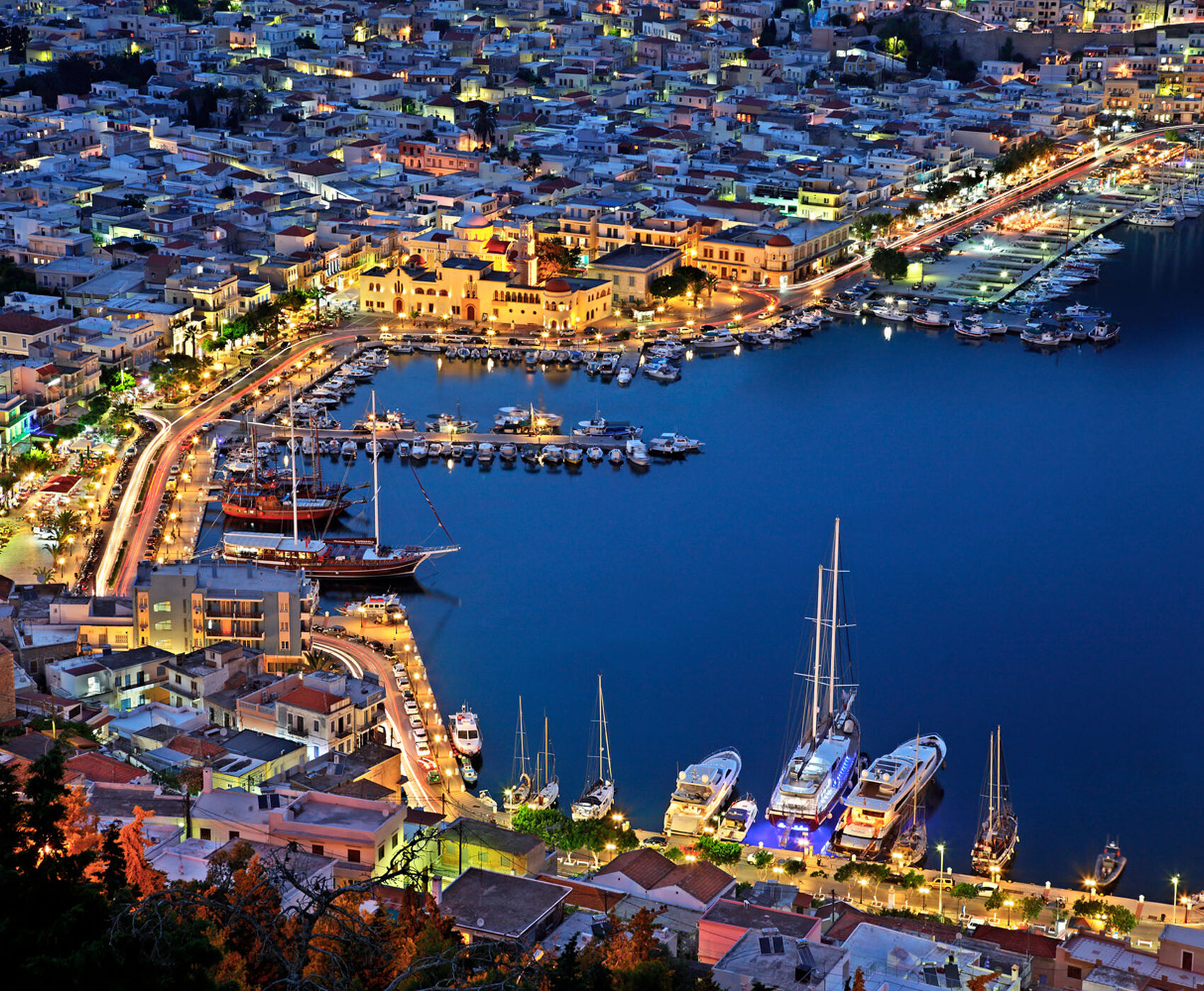 تور جزیره کالینموس