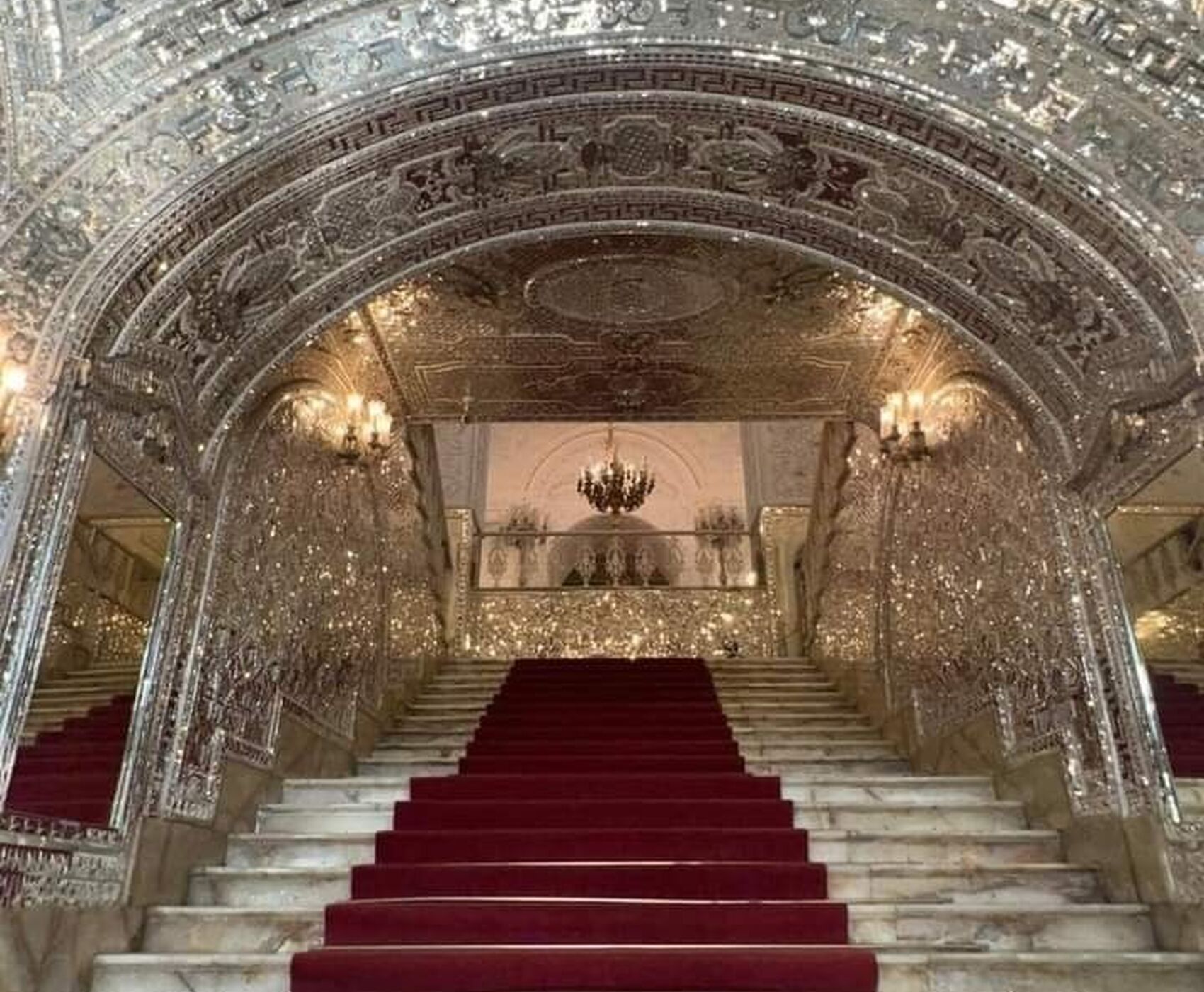 ANTALYA VE İSTANBUL DAN UÇAKLI BÜYÜK İRAN TURU