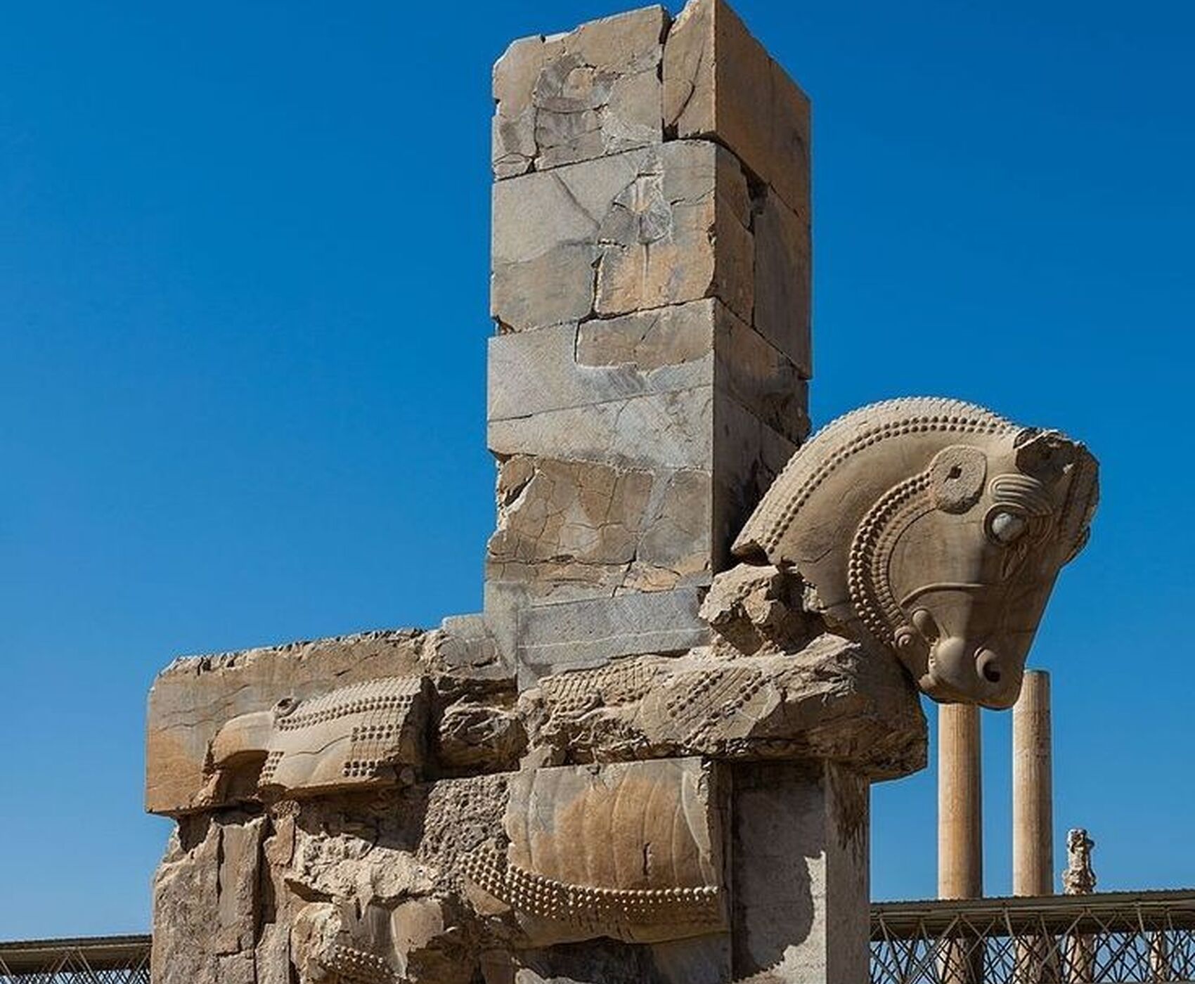 ANTALYA VE İSTANBUL DAN UÇAKLI BÜYÜK İRAN TURU