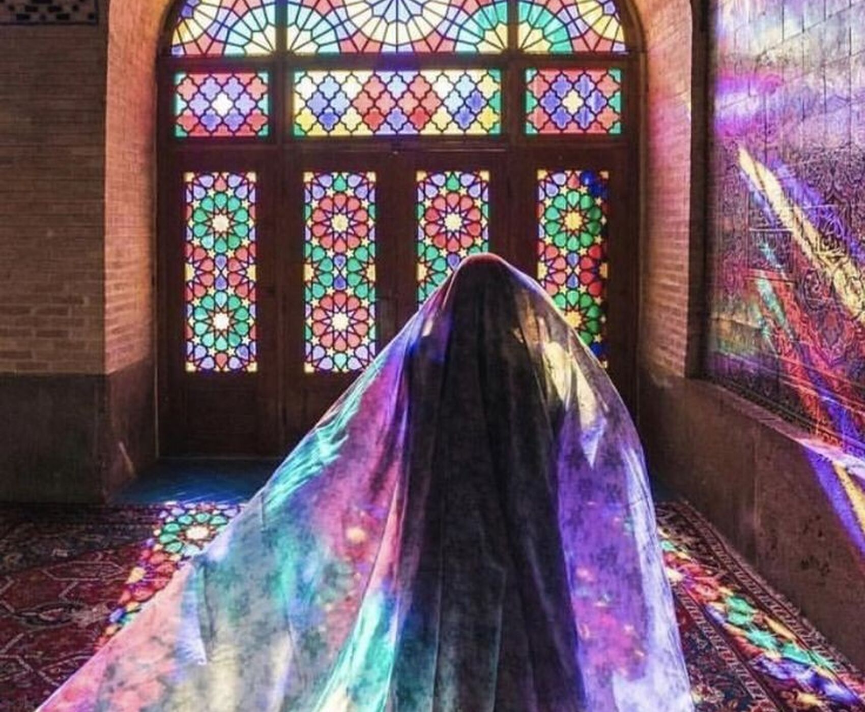 ANTALYA VE İSTANBUL DAN UÇAKLI BÜYÜK İRAN TURU