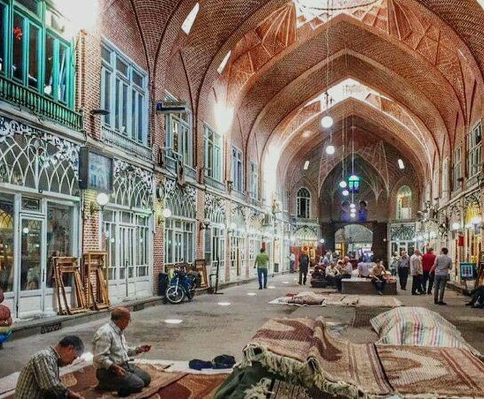 VAN  & HOY & TEBRİZ - İRAN TURU