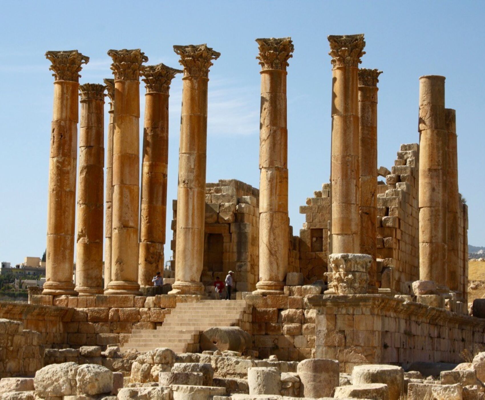 ANKARA ÇIKIŞLI VİZESİZ HER ŞEY DAHİL BAŞTAN BAŞA ÜRDÜN KEŞİF TURU