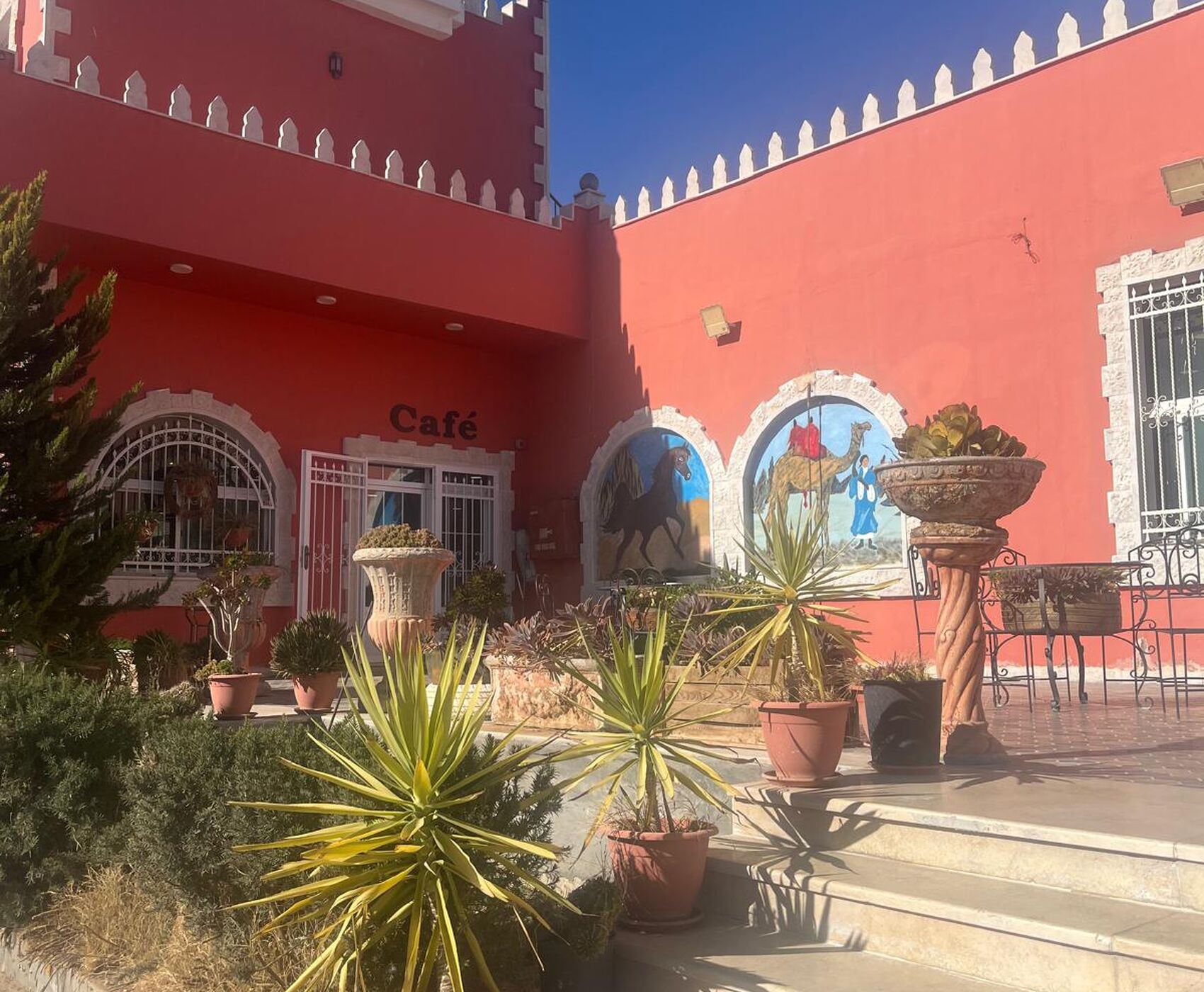 ANKARA ÇIKIŞLI VİZESİZ HER ŞEY DAHİL BAŞTAN BAŞA ÜRDÜN KEŞİF TURU