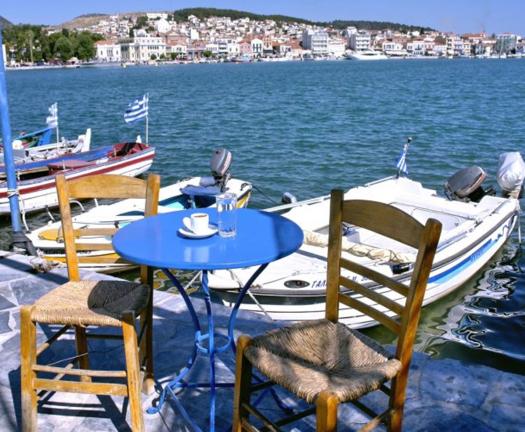 İZMİR DİKİLİ ÇIKIŞLI MİDİLLİ TURU 3 GECE 4 GÜN