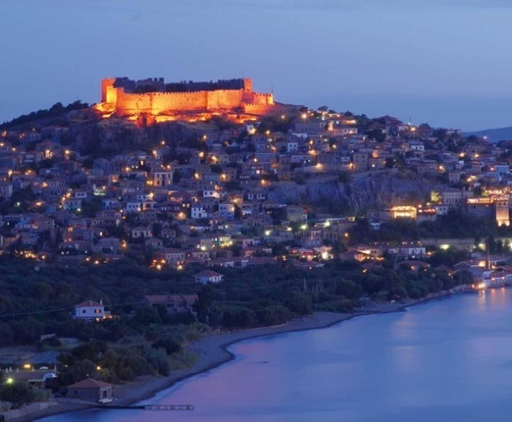 İZMİR DİKİLİ ÇIKIŞLI MİDİLLİ TURU 3 GECE 4 GÜN