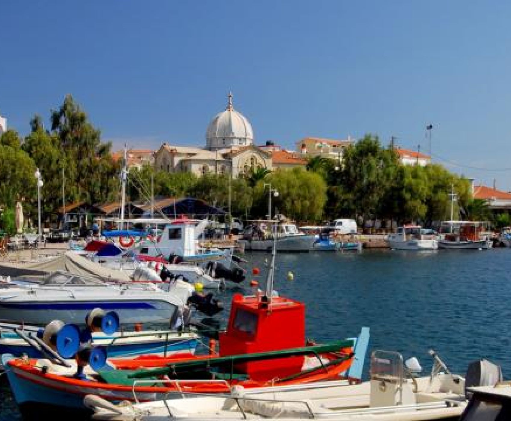 İZMİR DİKİLİ ÇIKIŞLI MİDİLLİ TURU 3 GECE 4 GÜN